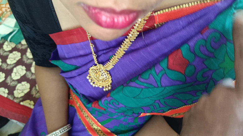 Palani69: Blue Sari gospodyni domowa Jerry Red Cute Lips