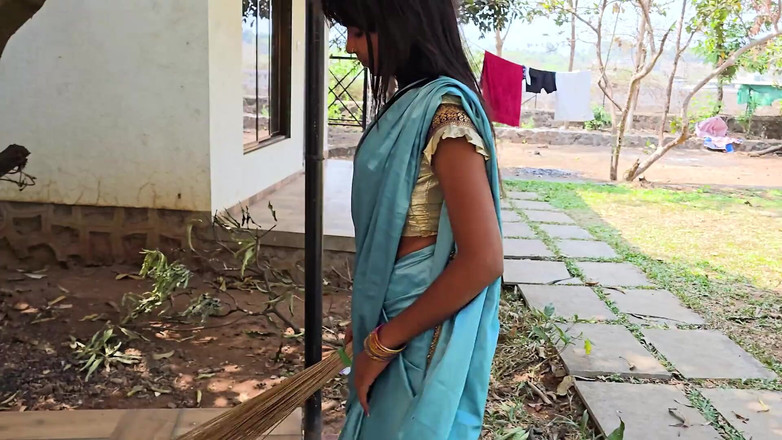 Kamasutra61: New the Cleaning Girl Had Sex with the Boy, His...