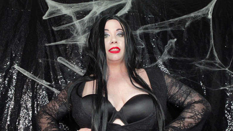 Deanna deadly: Stepmommy Morticia Addams Loves Your Fat Stomach and Feeding You