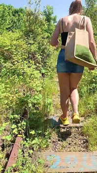 Alice Maze Fake Rail, podniesiona i zerżnięta na stacji kolejowej
