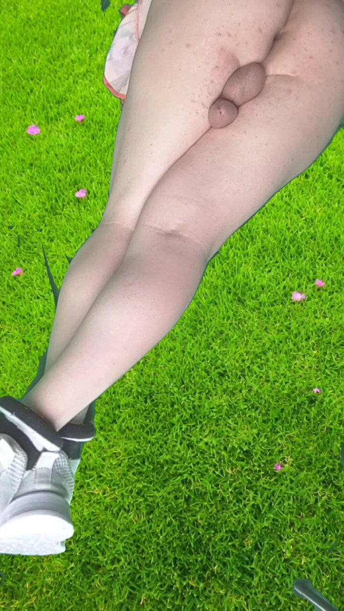 Kitty_Cross: 엉덩이 금발 펨보이 달콤한 보짓물 가득한 엉덩이 매끄러운 허벅지 롤리팝 Sissy