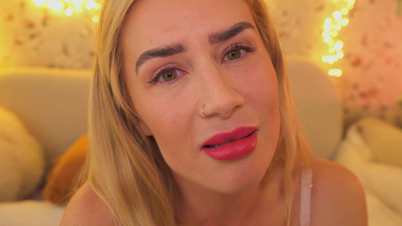 JessieHH: Quickie with Stepmommy 1 Take