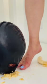 Banana Crush and Absolute Worship of My Feet, the Mixture of Sweaty Feet and the Taste of Fruit