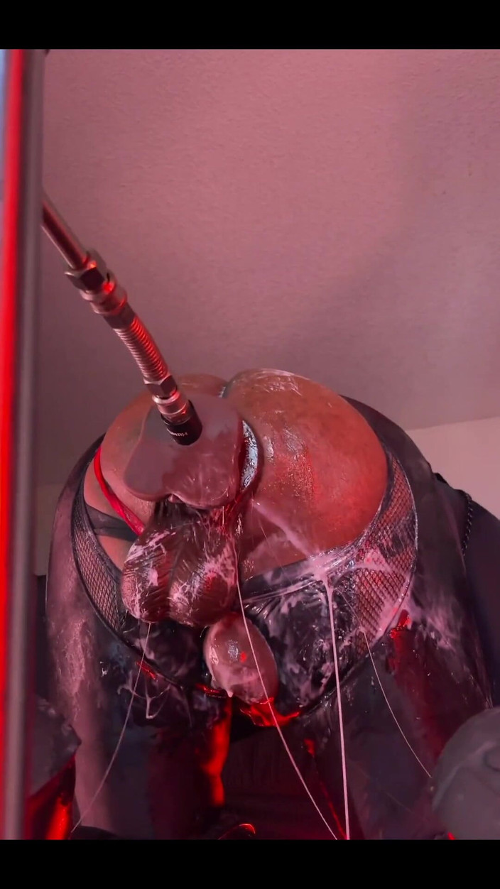 DipsoDeep: Kongkek berkrim yang sengit di mesin punggung - gelembung ternganga dan...