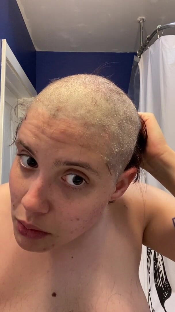 Adama Daat: Hairless whore: going completely bald and browless with a fetish...