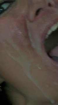 Mega-facial! 3-fold Sperm Shower in My Fuck Face!