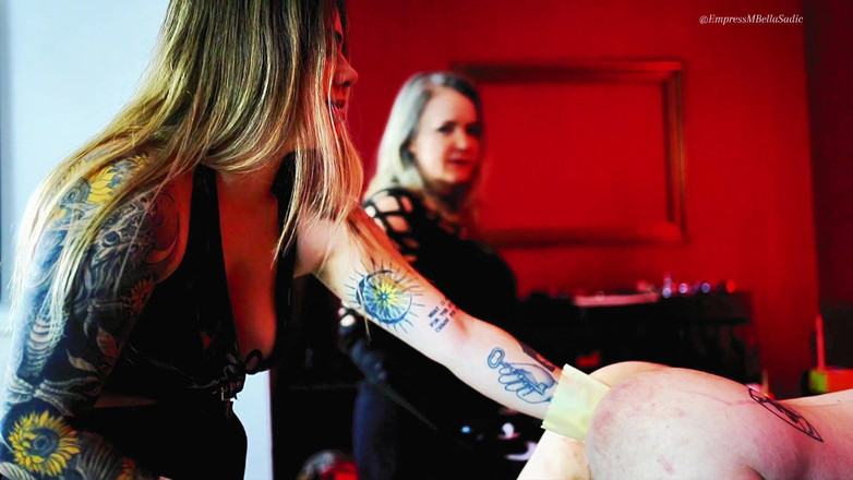 Empress Bella Sadic: 더블 피스팅