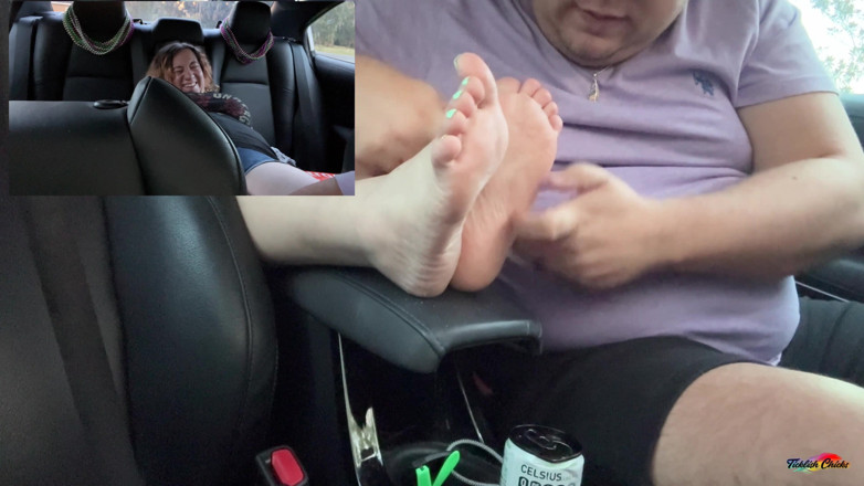 Ticklish Chicks: Snyft: Heather Tickled