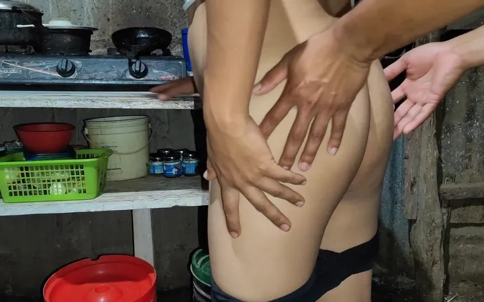 Marys: Stepmom Seduces Her Stepson-great Stepmother Asked Her Stepson BBC on...
