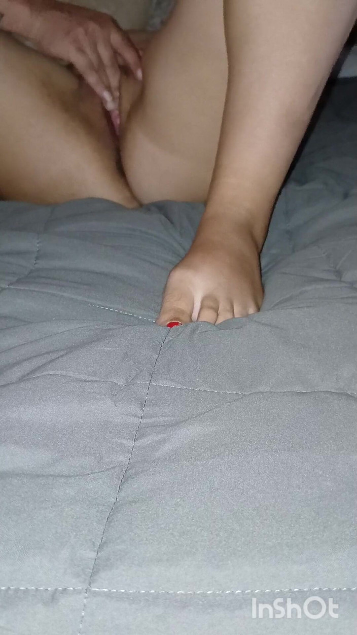 Manuela: Masturbation und fick ehefrau