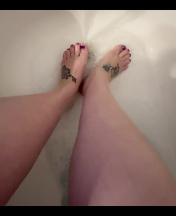 AmberLee: 3946065443.mp4