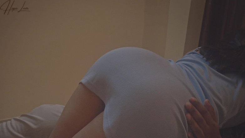 Hope Love: La moglie lascia suo marito a casa per cavalcare un...