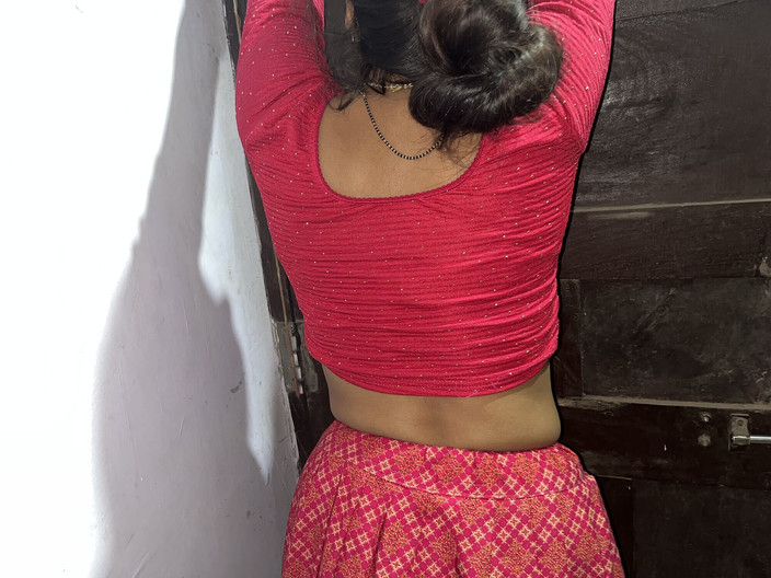 Ritu: Desi dorp grote zus geneukt door stiefbroer