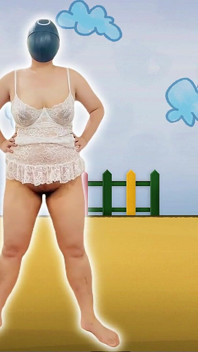 Miss spuitoefeningen in witte lingerie