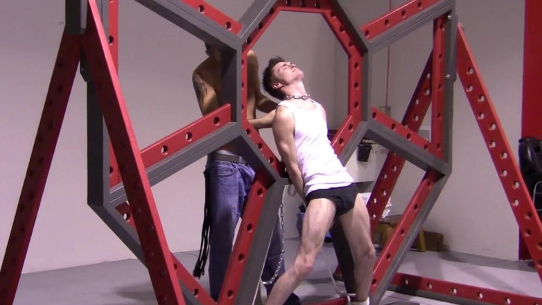 Dream Boy Bondage: Kamarádi otroků - Kapitola 1