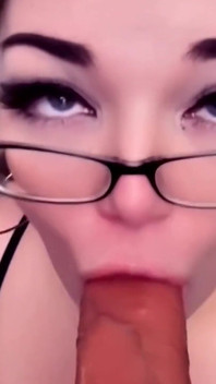 Esposa acusando consigue cara follada remake