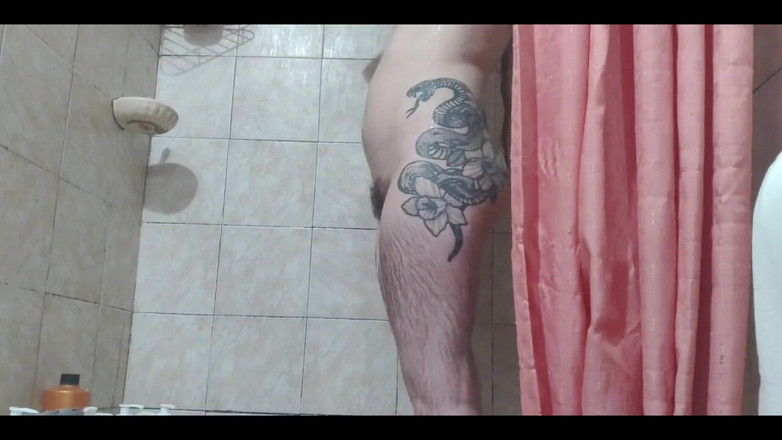 RavenHearth666VIP: 在寒冷的一天洗澡