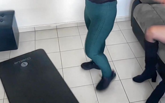 Nady-So: I Turn My Sissy on so She Fucks Me