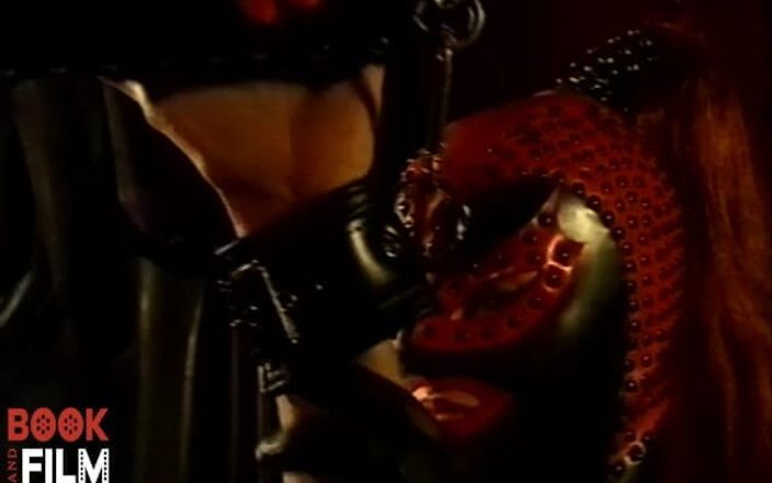 Dark side of domination BDSM: Stone Obsession spowiedź Barbra.