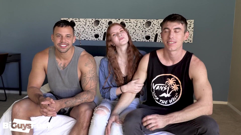 Bi Guys Fuck: Real Life Couple Try Bi-sex with Latino King