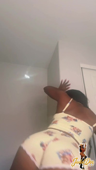 Shaking Ass Like a Good Little Slut