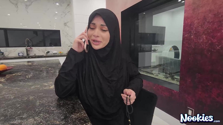 Nookies: Penghakiman - Cerita Tudung
