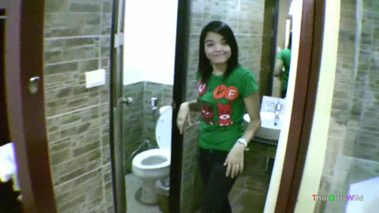 Thai Girls Wild: Pretty Teenage Thai Girl Is Filled with Jizz
