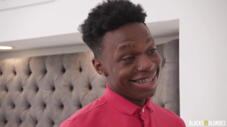 Blacks On Blondes: Blacksonblondes angel apprezza grossi