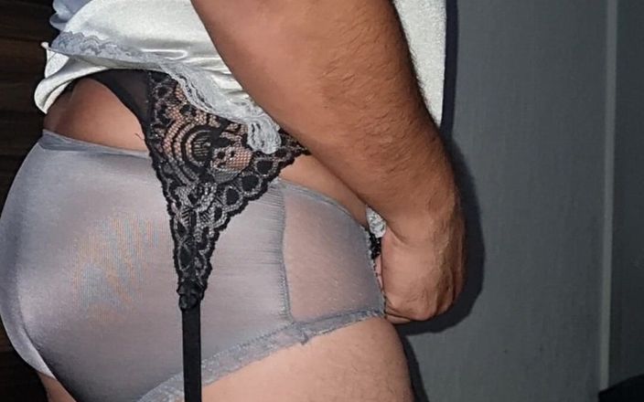 Sexy shinny clothes: Сексуальный серый металлический нейлон выскользнул с соответствующие трусики и лифчик