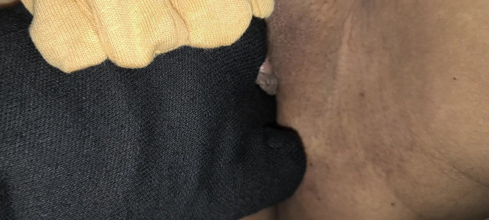 Lucy_Milf: Indian MILF with Gloves Fantasy