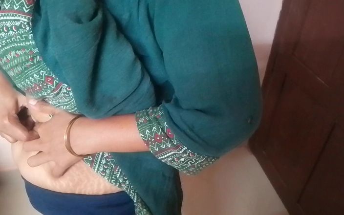 Skydreem1104: Mulut gadis india ini dientot sama temannya sendiri sampai ludahin...