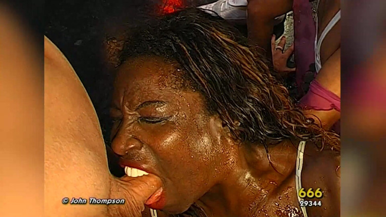 Piss Lover: Ggg - pesta seks kencing bareng cewek-cewek sange yang lagi asik...