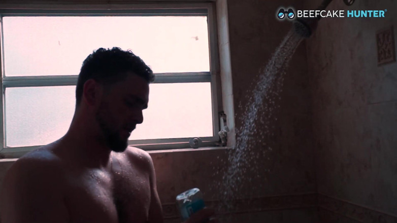 Beefcake Hunter: 8月の週の負荷を吹き飛ばす