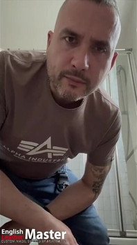 Sünnetsiz babadan 25 dakikalık birden fazla sidik videosu