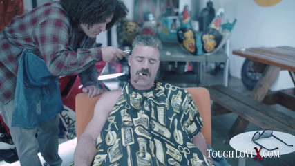 ToughLoveX: TOUGHLOVEX - A trim and a fuck with naughty Kiarra Kai