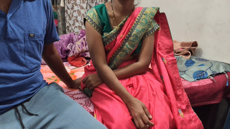 Mumbai Ashu: Indian desi Bhabhi è stata scopata duramente da suo cognato quando...