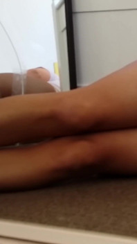 Dani Leg ถุงน่องสีน้ำตาลเล็บเท้าสีฟ้า