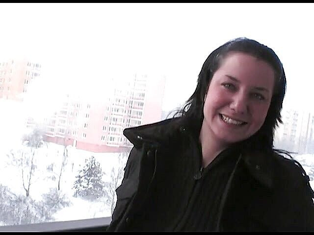 All Those Girlfriends: Consuela светит своими большими сиськами на улице