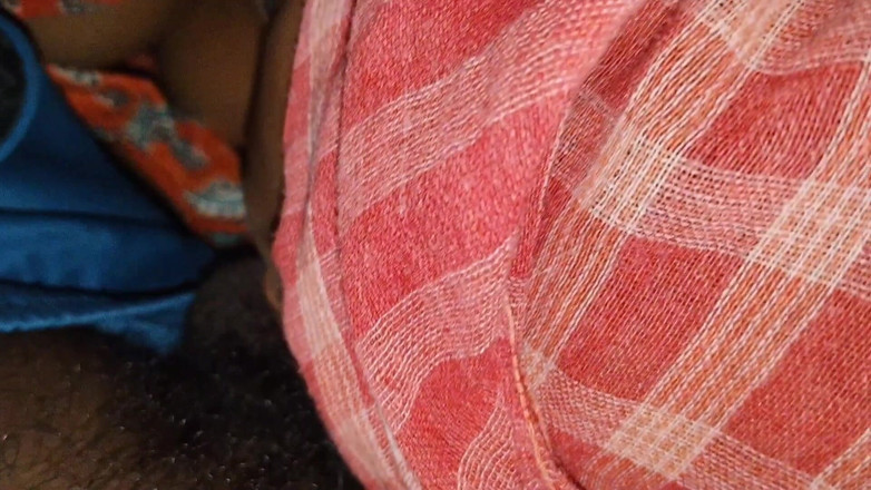 Hubby 23: An Indian Aunty Gave Me a Blowjob Today
