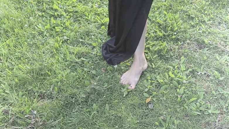 Kylie Britain Adventures: Nun Kylie's gift - (No audio,but music)