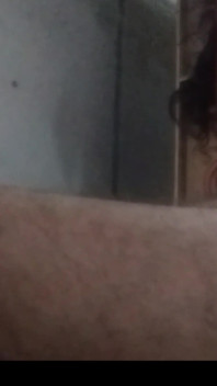 Desi manželka podvádí s manželovým přítelem