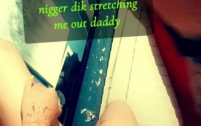 Chikgotadik: Chikgotadik vuốt ve cho bố