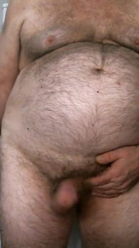 Pertunjukan webcam live pelatih karl lagi asik ngusap dan ngocok kontolnya di webcam