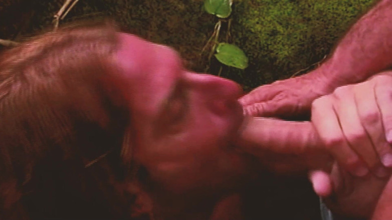 SEXUAL SIN GAY: समलैंगिक द्वीप दृश्य-2_two मांसल समलैंगिक पुरुष जंगल में जोरदार चुदाई कर रहे हैं