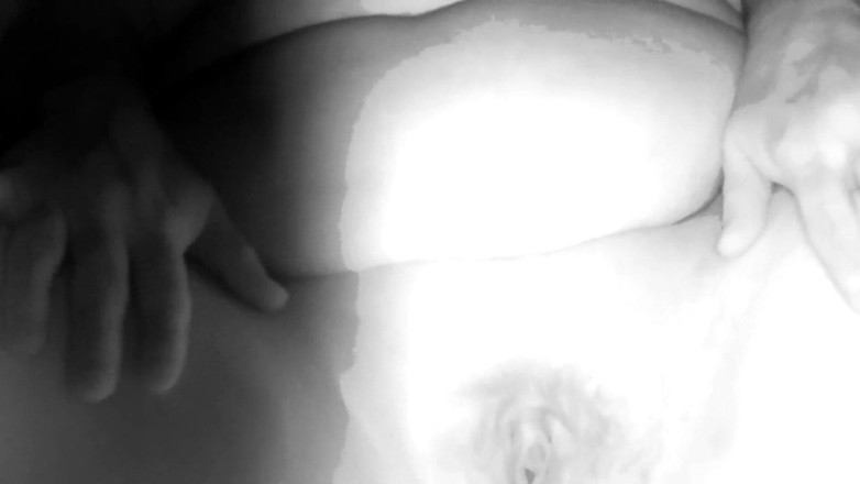 SexyNEBBW: Сексуальная толстушка Трахается пальцами, трахается и отсасывает