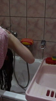 Lavar Mi Cabello En La Ducha