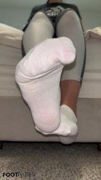 Stroke for My Feet JOI por Ivys Feet