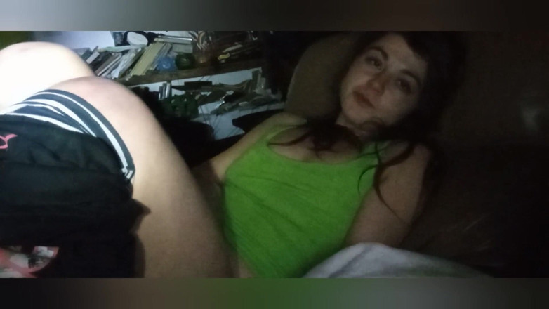 Freakshowsuckerr: Усталая тинка снимает напряжение