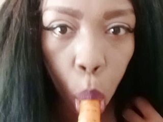 Anal Ebony XXX: Carrot and pussy cream