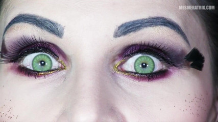 Lady Mesmeratrix Official: Slave of my eyes...